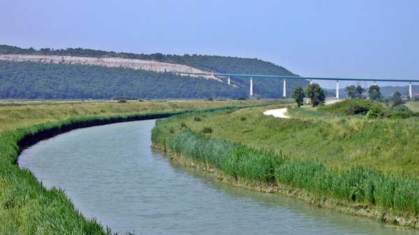 Spokojna sela uz Mirnu,  šesti dio